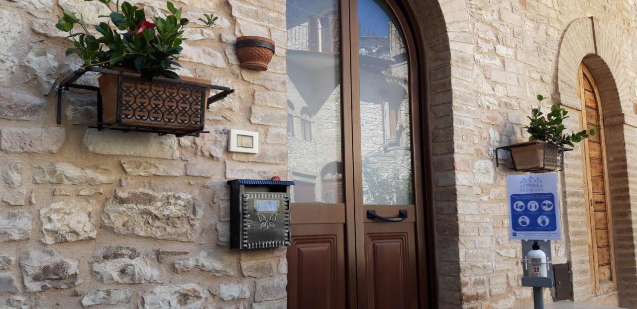 Il Cortile Di San Rufino Apartamento Assisi Exterior foto
